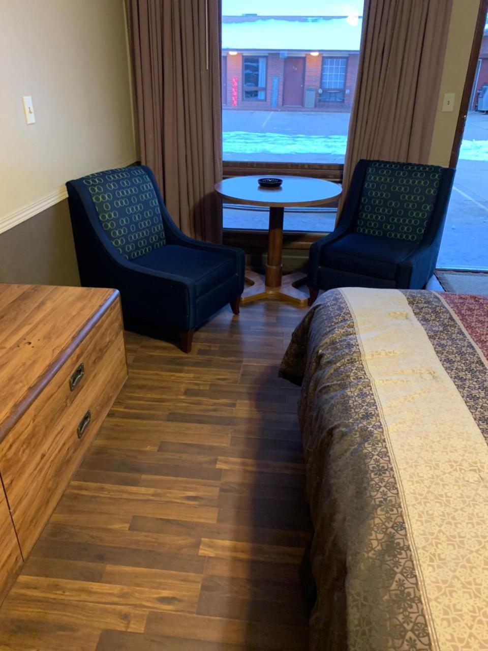 Blue Spruce Motel North Platte Buitenkant foto